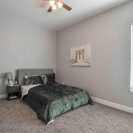 Entire House-Comfy/Close To Downtown/Ybor แทมปา ภายนอก รูปภาพ